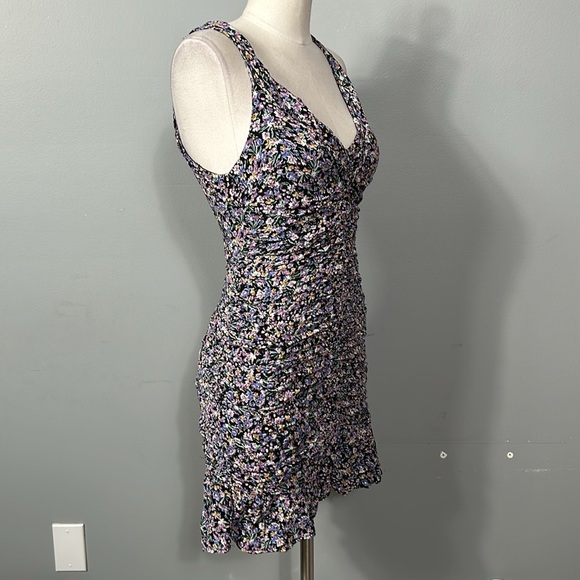 ASTR The Label Black Purple Floral Ruched Mini Dress Size M - Picture 5 of 16